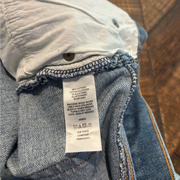 LOFT NWT Ann Taylor Loft Women's 10
Denim Pencil Skirt Raw Hem - Picture 12 of 12